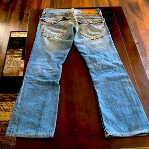 Used Mens true Religion jeans